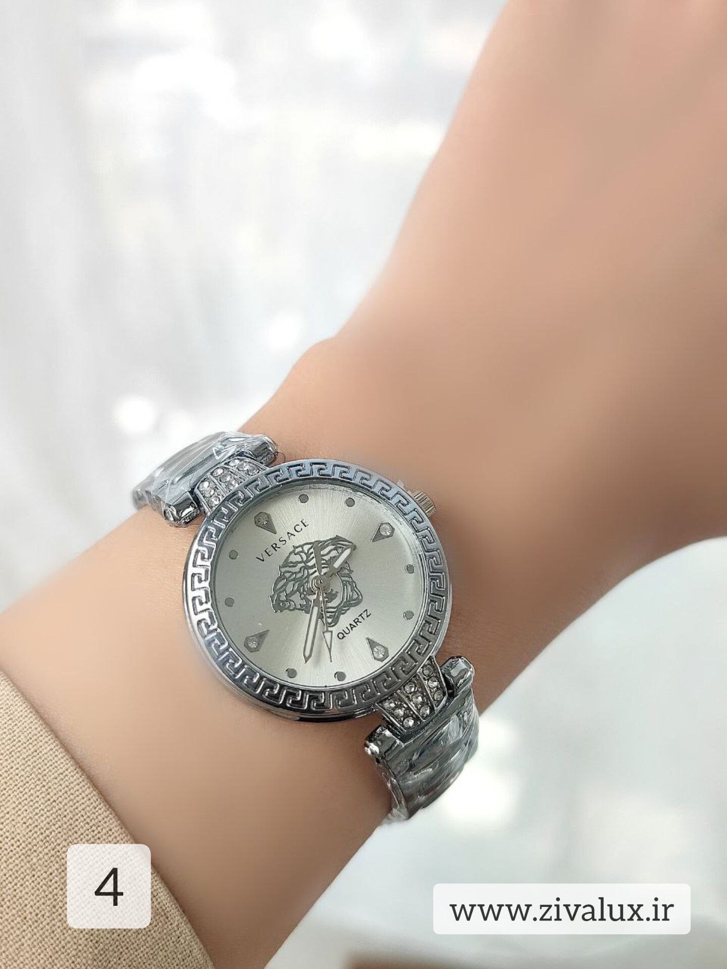 ساعت مچی زنانه مارک ورساچه VERSACE بند استیل