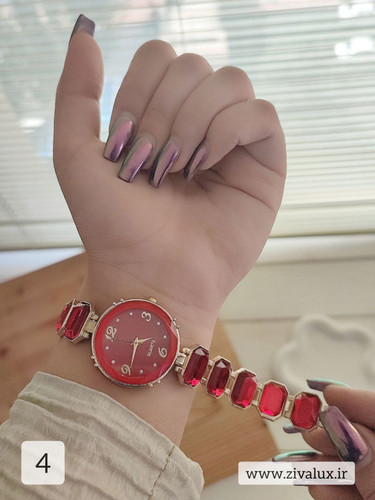 ساعت مچی زنانه بند نگین دار صفحه گرد