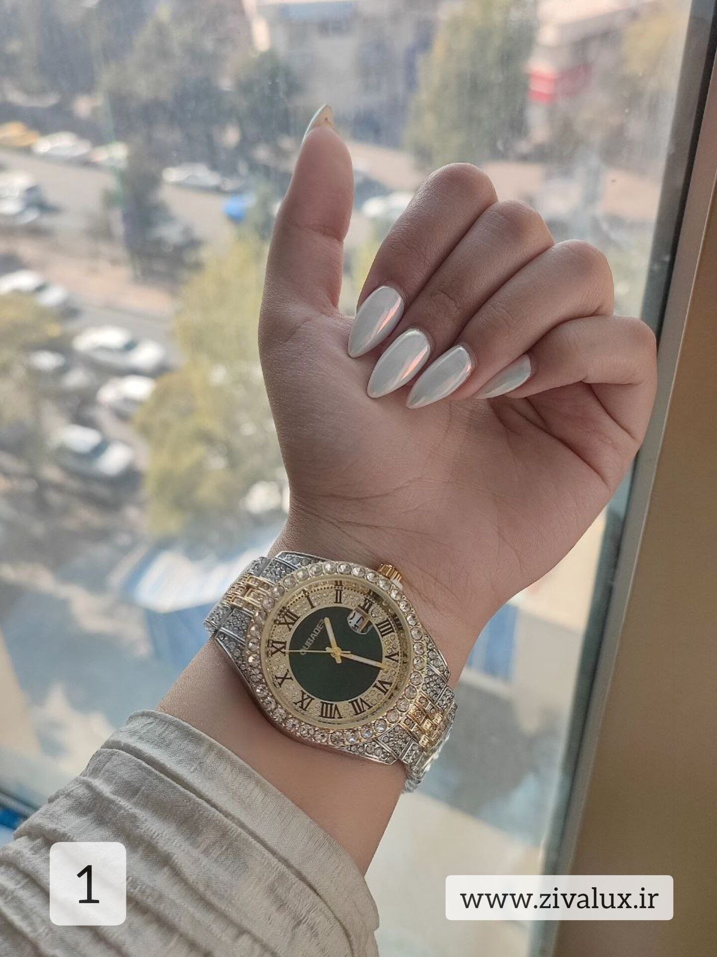 ساعت مچی پرنگین زنانه مارک QUBADER بند استیل