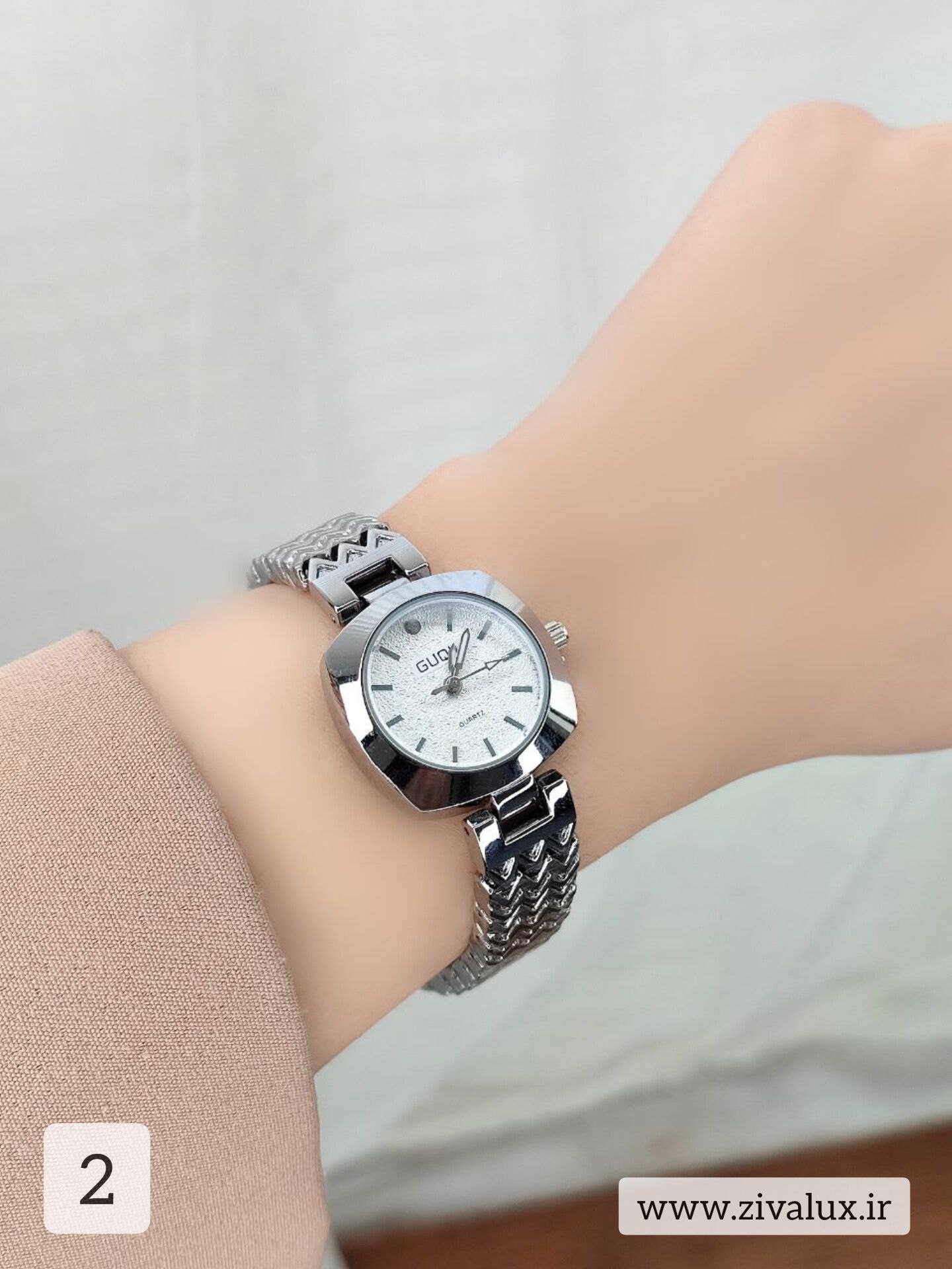 ساعت مچی زنانه مارک GUQi بند استیل