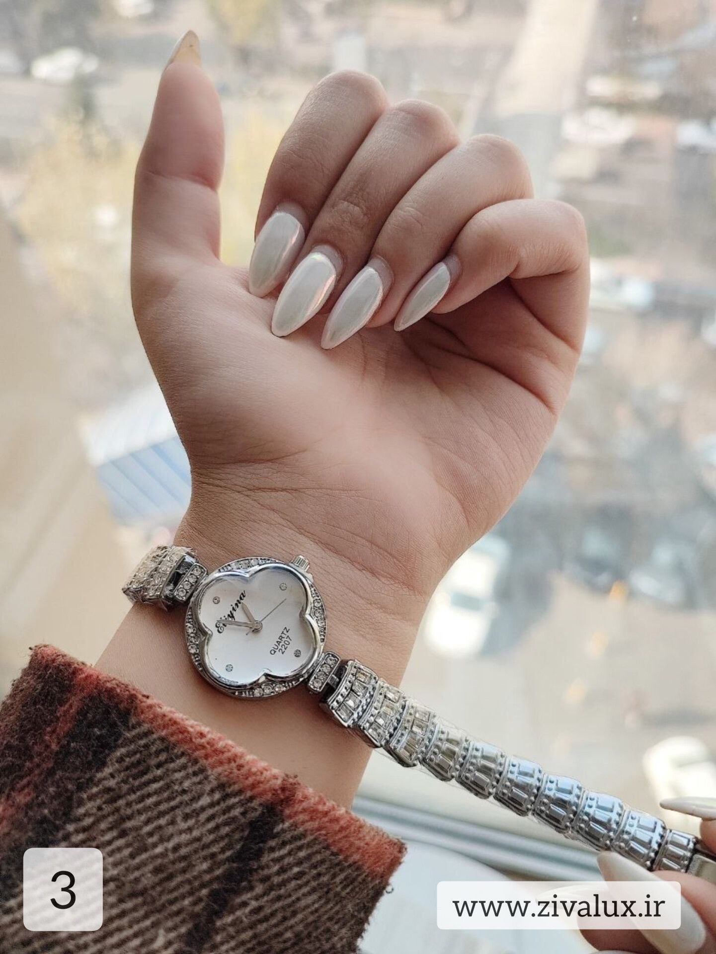 ساعت مچی ‏زنانه مارک الینا eliyina بند نگین دار