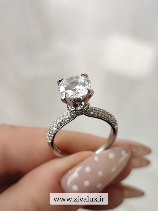 انگشتر زنانه مارک ژوپینگ xuping نگین دار