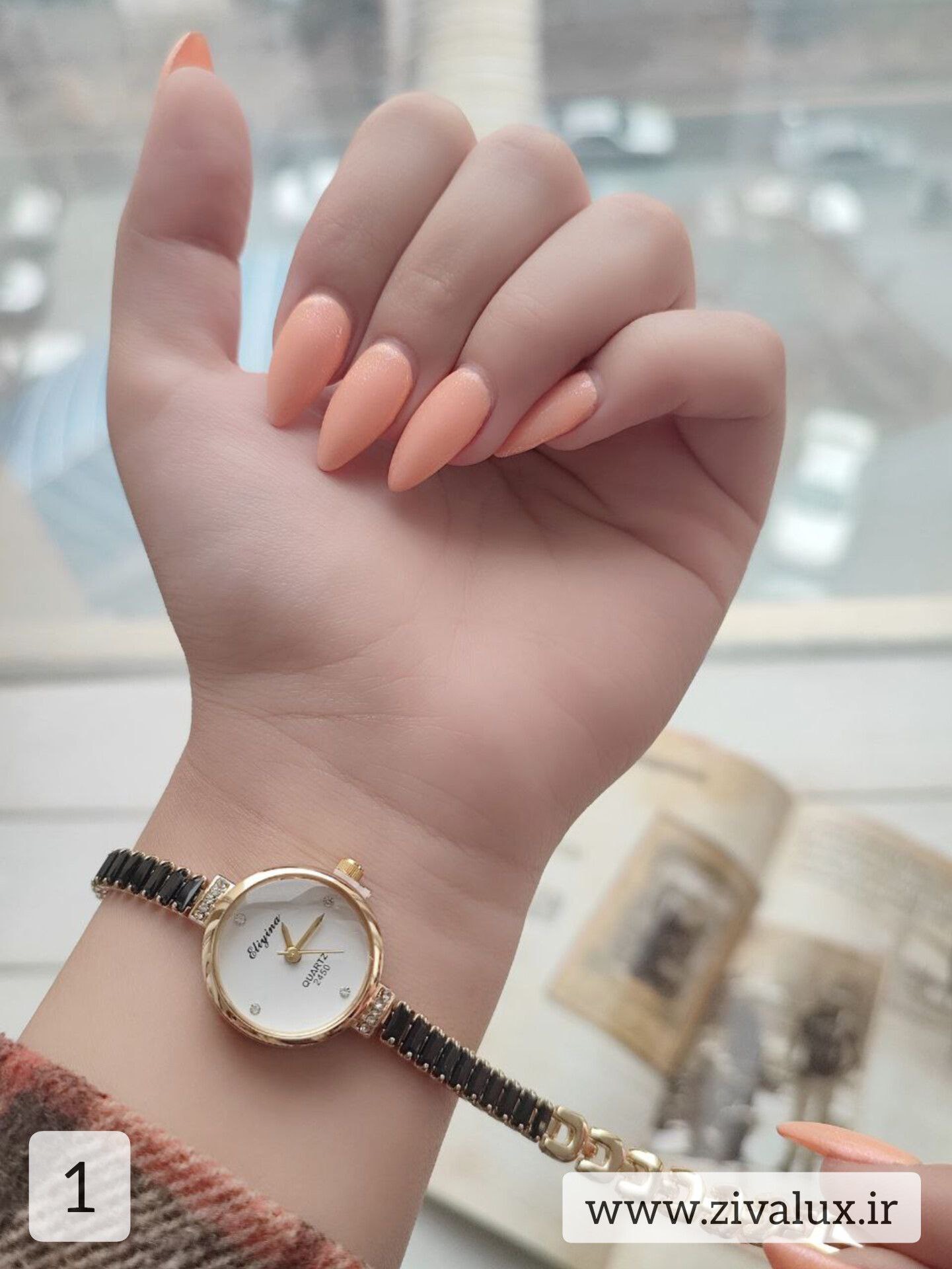 ساعت مچی زنانه مارک الینا Eliyina بند نگین دار