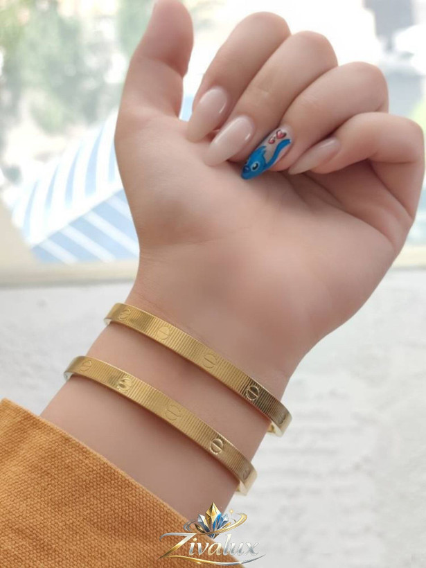 بنگل طلایی زنانه مارک لیمیتید کارتیر براق مدل خط دار BANGLE ( سایز 3 )