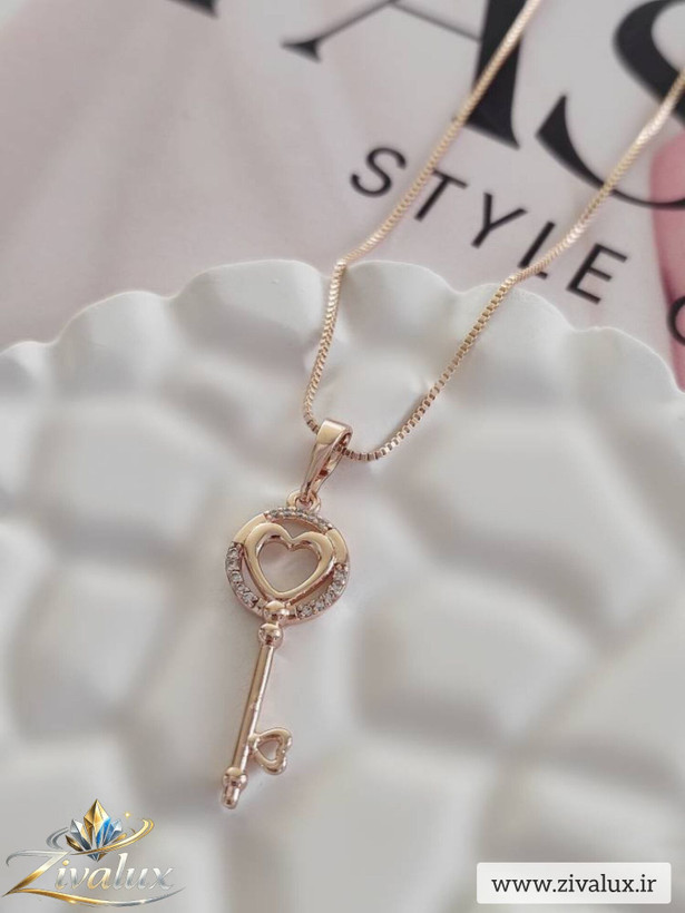 گردنبند زنانه مارک ژوپینگ XUPING طرح کلید