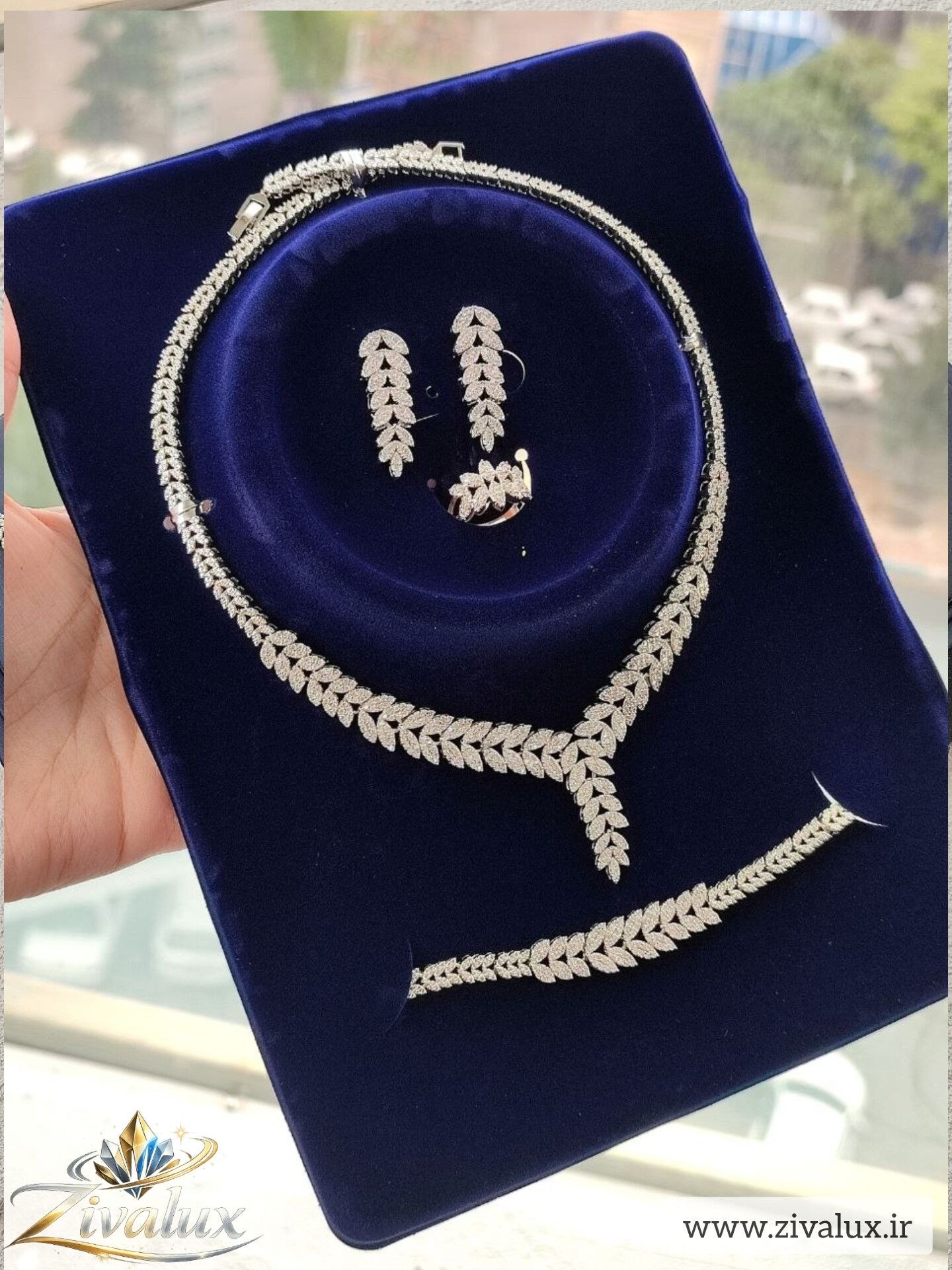 سرویس زنانه نگین دار مدل جواهری JEWELLERES (گردنبند،دستبند،انگشتر،گوشواره)