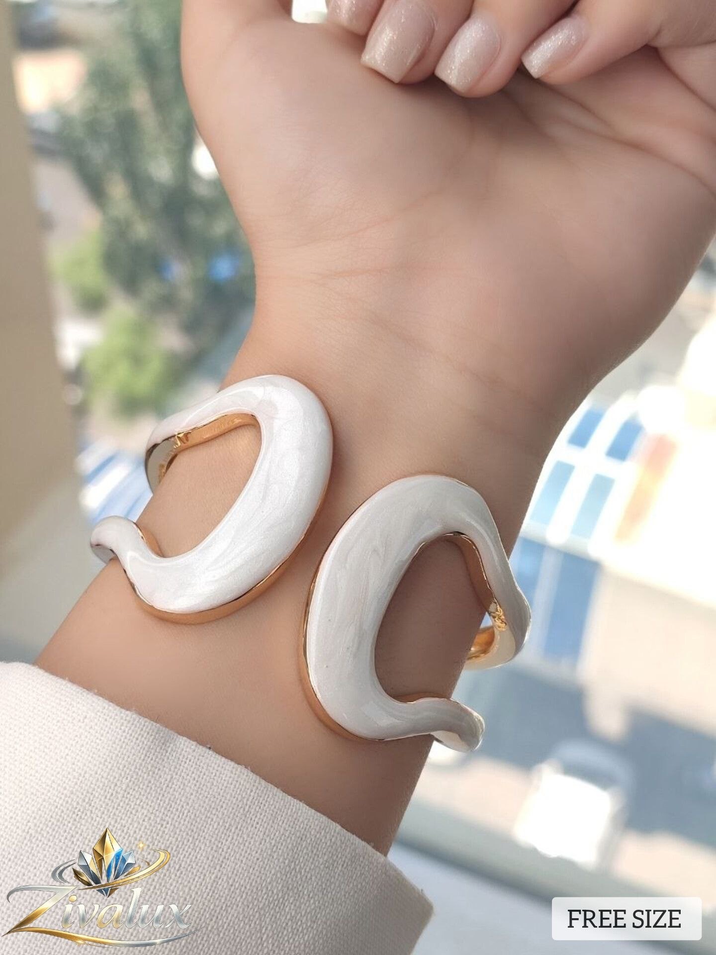 بنگل زنانه مدل مینا کاری BANGLE (فری سایز)