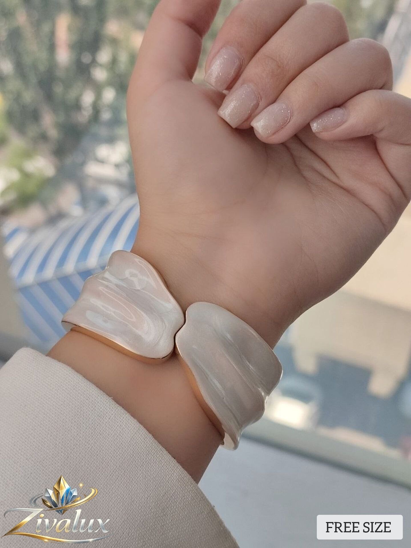 بنگل زنانه مدل مینا کاری BANGLE (فری سایز)