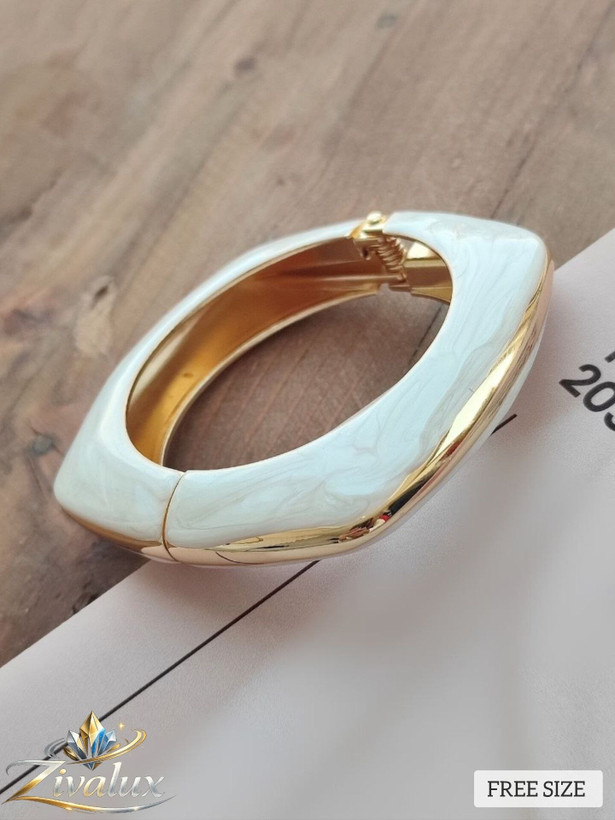 بنگل زنانه مدل مینا کاری BANGLE ( فری سایز)