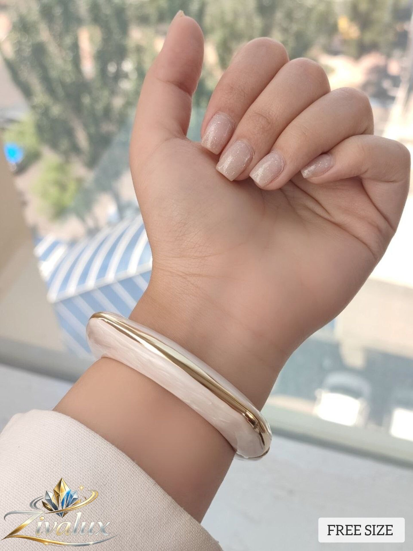 بنگل زنانه مدل مینا کاری BANGLE ( فری سایز)