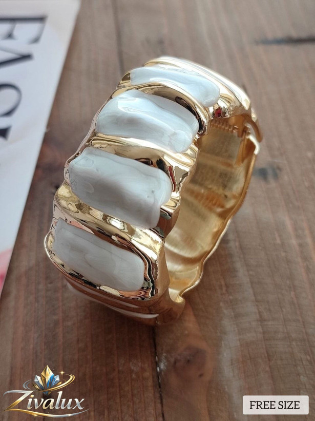 بنگل زنانه مدل مینا کاری BANGLE (فری سایز)