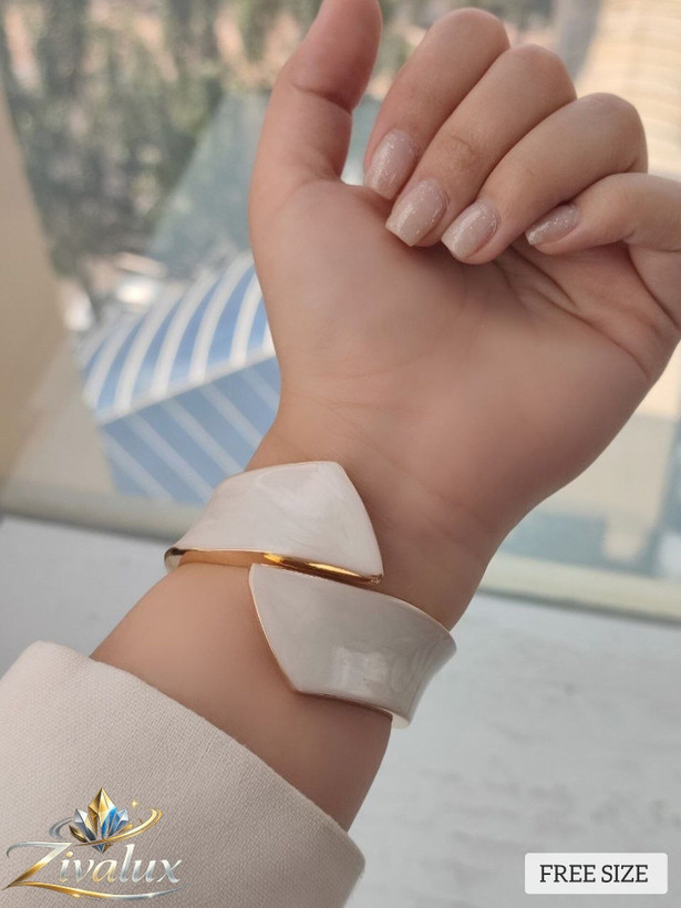 بنگل زنانه مدل مینا کاری BANGLE( فری سایز)