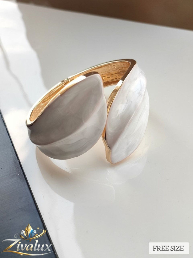 بنگل زنانه مدل مینا کاری BANGLE طرح برگ(فری سایز)