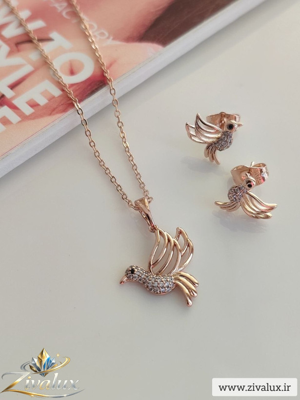 نیمست زنانه مارک ژوپینگ XUPING طرح گنجشک نگین دار